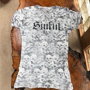 Sinful skulls burnout t-shirt